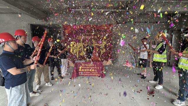 天府新谷办公室装修开工